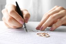 Hướng dẫn cách viết đơn ly hôn theo mẫu mới nhất 2021