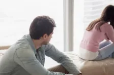 Làm sao để đối phó với khủng hoảng sau hôn nhân
