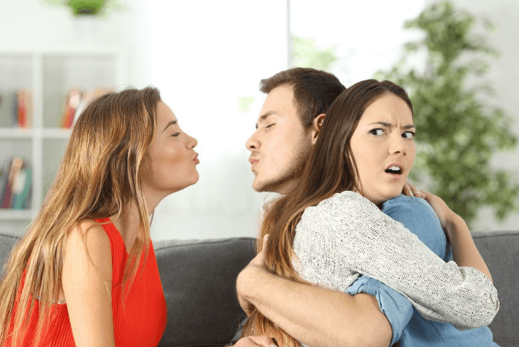 Hôn nhân và ngoại tình: Nguyên nhân, hậu quả và cách xử lý Hôn nhân và ngoại tình: Nguyên nhân, hậu quả và cách xử lý