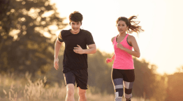 Sức khỏe tinh thần và thể chất đóng vai trò quan trọng hôn nhân 