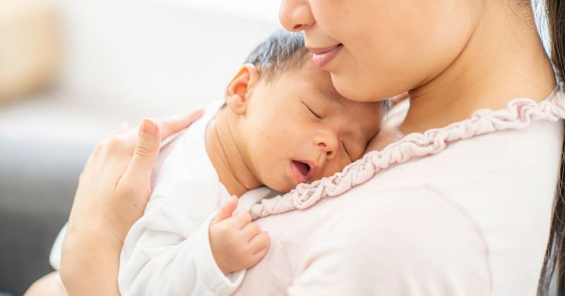 Cách chăm sóc trẻ sơ sinh đúng cách bà mẹ nào cũng nên biết Cách chăm sóc trẻ sơ sinh đúng cách