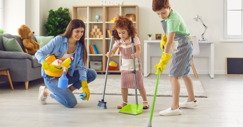Tầm quan trọng của cho con làm việc nhà từ nhỏ Hướng dẫn con làm việc nhà một cách hiệu quả