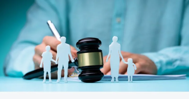Cách viết mẫu đơn ly hôn chuẩn và đơn giản 