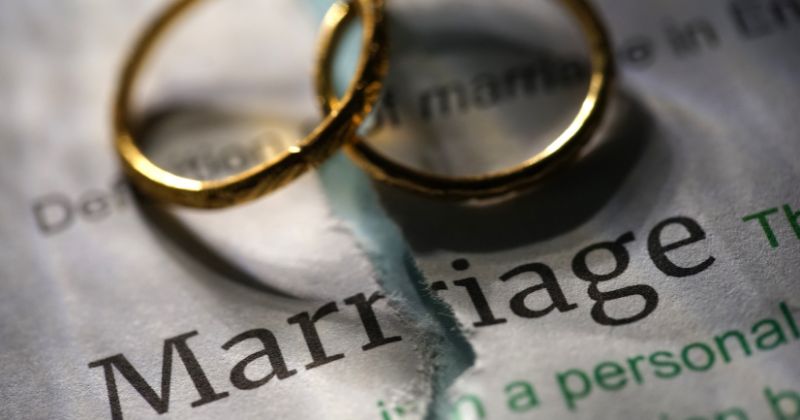 Sau 10 năm hôn nhân còn lại là gì?  